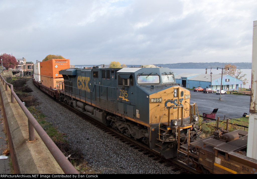 CSXT 795